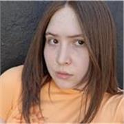 Maestra de inglés con experiencia en aula y sólida base académica como estudiante de Licenciatura en Enseñanza del Inglés (LEI)