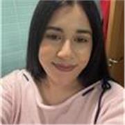 Profesora de primaria, sobretodo centrada en inglés pero podría enseñar cualquier cosa.