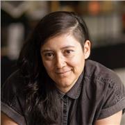 Profesional con veinte años de experiencia en la industria de arquitectura y diseño apto para profesionales.