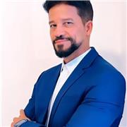 Dou aulas sobre como investir no mercado de capitais