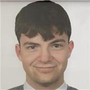 Estudiante de universitario de Filología Inglesa con ganas de dar clase. 
Me enfoco en clases de apoyo para la ESO y primaria.
