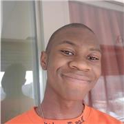 Profesor de Música y Piano hasta un nivel intermedio para jóvenes y adultos de entre 13 años a 30