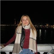 Profesora de primaria apta para todas las edades