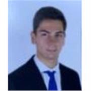 Profesor de apoyo para alumnado de primaria, con el C1 de Cambridge por lo que puedo impartir clases de inglés hasta bachillerato