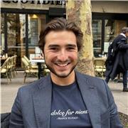 Étudiant en 2 e année d’économie à Paris 1 Sorbonne - formation 1 an classes préparatoire - mathématiques - histoire géopolitique