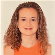 Profesora de apoyo escolar, especializada en niños que necesitan ayuda en cualquier asignatura, tanto lengua como música, inglés…