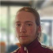 Etudiant en histoire très enthousiaste à l'idée d'aider des jeunes en histoire, français, sciences sociales, etc !