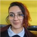 Sınavlara hazırlanan veya konuşma pratiği isteyen öğrencilere yeni nesil, etkileşimli İngilizce dersleri veriyorum