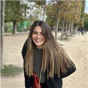 Étudiante en master 1 de droit privé, je suis parfaitement apte à vous aider concernant le brevet ou l’aide au devoir !