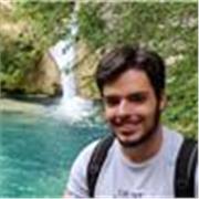 Soy estudiante de universidad de ciencias biomédicas que busca ganar un dinerillo ayudando a quienes necesitan ayuda