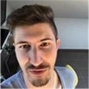 Studente laureando in mediazione linguistica offre ripetizioni di inglese mirate al potenziamento di uno specifico argomento o all’insegnamento da zero della lingua. Elasticità mentale, cordialità e pazienza alla base del mio insegnamento