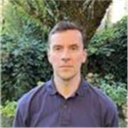 Professeur de PAO (Illustrator, Photoshop, Indesign) s'adressant aux débutants de tout âge.