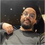 I give Arabic lessons to non-native speakers