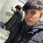 Soy un estudiante de tercer año de ingeniería de sistemas de telecomunicación en la universidad politécnica de madrid