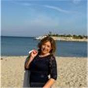 Greetings! I'm Diana a language enthusiast with a passion for teaching. 