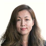 I’m a supportive, attentive and culturally sensitive tutor who values clarity, structure and genuine communication.