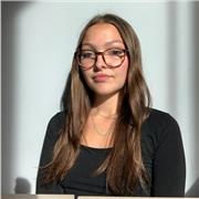 Etudiante en marketing communication digitale