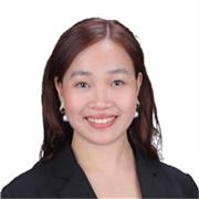 A licensed professional teacher providing patient, one-on-one English tutoring focused on building your confidence and curi