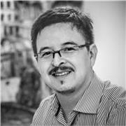 Docente universitario experto en procesos y análisis técnico imparte matemáticas con metodologías claras y estratégicas