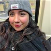 Hola soy una estudiante de auxiliar de infermeria, tengo  bastante manejo con niños de primaria. 