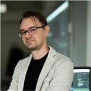 Docente esperto in graphic e motion design con certificazione Adobe , offre lezioni pratiche online.