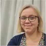 Lehrerin für Gesundheitsberufe untersützt individuell bei allen Themen der Gesundheits- und Krankenpflege, sowie der Anatomie des 