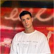 Laureato in pittura con 110/110, dipartimento di arti visive, presso l'Accademia di Belle Arti di Brera (MI) offre ripetizioni e lezioni di storia dell'arte e arte contemporanea in Bergamo e provincia sia in DAD che in presenza