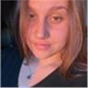 Studentessa liceale offre ripetizioni per spagnolo