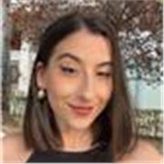 ¡Hola! Soy Teresa García Bravo, tengo 23 años. Estoy graduada en el Doble Grado en Periodismo y Comunicación Audiovisual