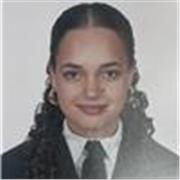 Profesora de dibujo, con capacidad de crear un entorno agradable y entretenimiento desde el aprendizaje artístico 