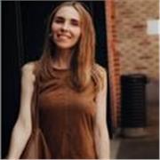 Angielski biznesowy i komunikacja z doświadczoną filolożką