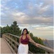 Soy estudiante universitaria, con muchas ganas de enseñarte inglés!