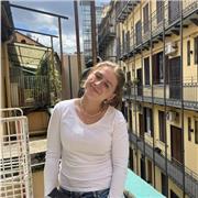 Soy una estudiante de derecho, y desde pequeña apasionada en el inglés. Daria clase a niños, adolescentes, o universitarios.