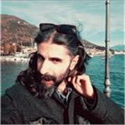 Docente di Inglese e Spagnolo impartisce lezioni per qualsiasi età e live, mirate a compiere le necessità di ogni alunna/o