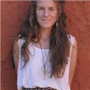 Docente di spagnolo con esperienza pluriennale impartisce lezioni online a tutti i livelli