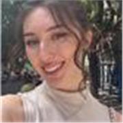 Profesora de piano con formación superior e internacional ofrece clases particulares dinámicas en Madrid para niños(+10) y adultos