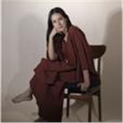 Diseñadora de modas con experiencia en producción