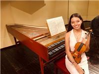 Profesora de Música con énfasis en Violín y Viola