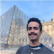 Professeur d'anglais à domicile ou en ligne. Cours immersifs et dynamiques.