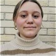Je donne de l’aide aux devoirs pour tous les niveaux du collège. Math, français, histoire-géo…