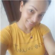 Profesor de odontología en conocimiento de todas las especialidades