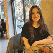 English teacher, with 7+ years of experience in Online teaching and Digital Marketing business.