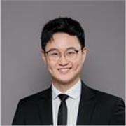 Native English Tutor with 6 Years of Standardized Testing Instruction (IETLS, SAT, TOEFL, ACT, GRE) and language instruction