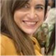 Soy una persona muy trabajadora y empática que se adapta a la persona y sus necesidades para dar la mejor solución 