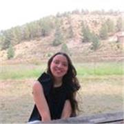 Profesora de marketing y estrategia de contenido en redes sociales 