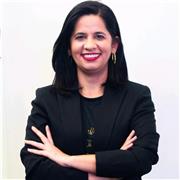 Graduada en Traducción e Interpretación (inglés-portugués), con experiencia como profesora particular.