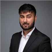 A confident tutor who wants to help those studying GCSE and A Level Chemistry. I can also tutor GCSE English Literature.