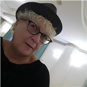 Mi offro per insegnare a ragazzi delle scuole elementari. Disponibile anche per i compiti pomeridiani. Patentata