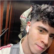 Estudiante de segundo de física, titulado en bachillerato de ciencias. Apasionado por la física y las matemáticas.