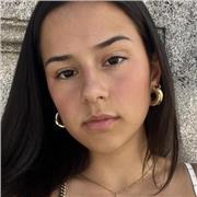 Profesora de apoyo en matemáticas, física y tecnología de la ESO y bachillerato. Cursando el grado de Química